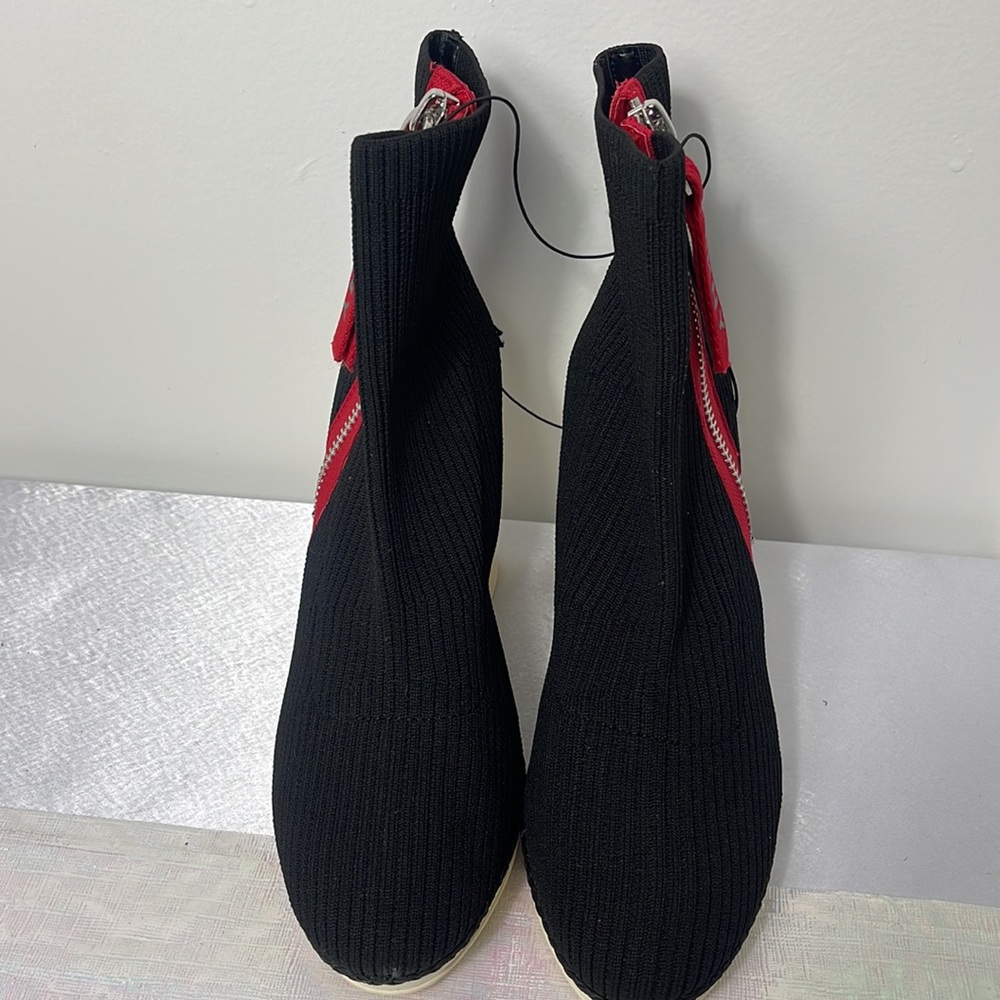 DKNY Warbi Wedge Booties - Picture 3 of 5